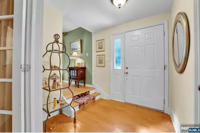 11 Dogwood Court, Mahwah, NJ 07430 - Photo 7