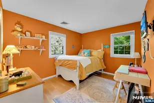 11 Dogwood Ct, Mahwah, NJ 07430 - Photo 17