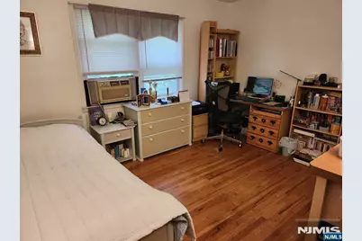 76 Prospect Street, Paramus, NJ 07652 - Photo 9