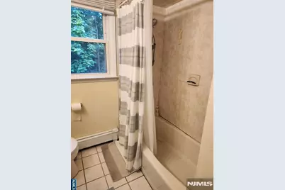 76 Prospect Street, Paramus, NJ 07652 - Photo 11