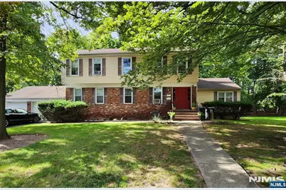 76 Prospect Street, Paramus, NJ 07652 - Photo 1