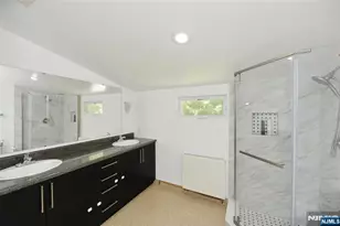 17-16 Well Dr, Fair Lawn, NJ 07410 - Photo 13