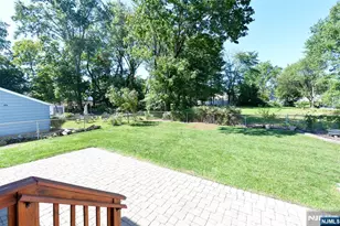 17-16 Well Dr, Fair Lawn, NJ 07410 - Photo 21
