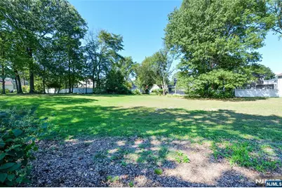 17-16 Well Drive, Fair Lawn, NJ 07410 - Photo 21