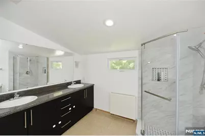 17-16 Well Drive, Fair Lawn, NJ 07410 - Photo 17