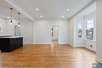 172 Boiling Springs Avenue, East Rutherford, NJ 07073 - Photo 7