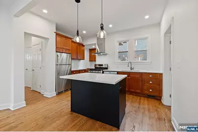 172 Boiling Springs Avenue, East Rutherford, NJ 07073 - Photo 11