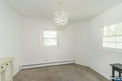 225 Elm Avenue, Bogota, NJ 07603 - Photo 9