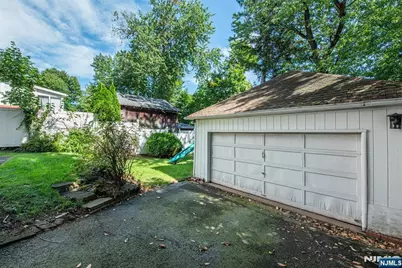 225 Elm Avenue, Bogota, NJ 07603 - Photo 19