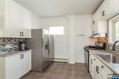 225 Elm Avenue, Bogota, NJ 07603 - Photo 5