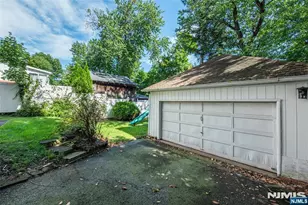 225 Elm Ave, Bogota, NJ 07603 - Photo 19