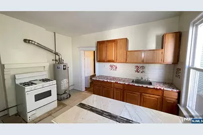 760 Harrison Avenue 3 #3, Harrison, NJ 07029 - Photo 7