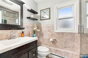 46 Grace St, Jersey City, NJ 07307 - Photo 15