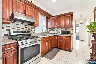 46 Grace St, Jersey City, NJ 07307 - Photo 21
