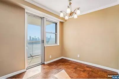 6600 Boulevard East 17 N #17 N, West New York, NJ 07093 - Photo 5