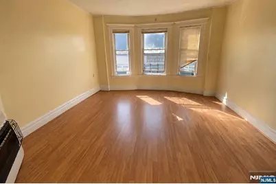 760 Harrison Avenue 6 #6, Harrison, NJ 07029 - Photo 3