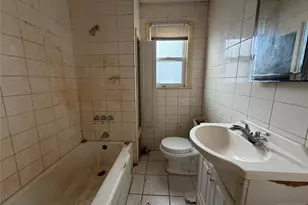 302 Roosevelt Square, Englewood, NJ 07631 - Photo 7