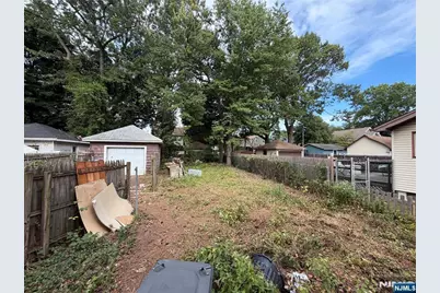 302 Roosevelt Square, Englewood, NJ 07631 - Photo 11