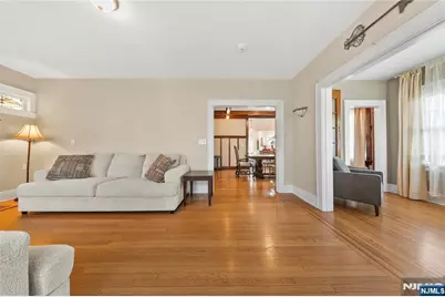 232 Webster Avenue, Lyndhurst Township, NJ 07071 - Photo 7