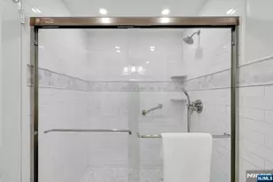 1600 Parker Ave 15C, Fort Lee, NJ 07024 - Photo 31