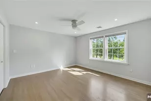 347 Fifth Ave, River Edge, NJ 07661 - Photo 37