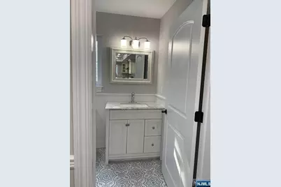 10 White Oak Drive, Lodi, NJ 07644 - Photo 13