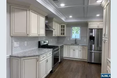 10 White Oak Drive, Lodi, NJ 07644 - Photo 17