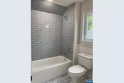 10 White Oak Drive, Lodi, NJ 07644 - Photo 15