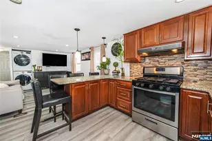 39 Helen, Moonachie, NJ 07074 - Photo 13
