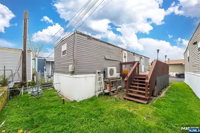 39 Helen, Moonachie, NJ 07074 - Photo 11