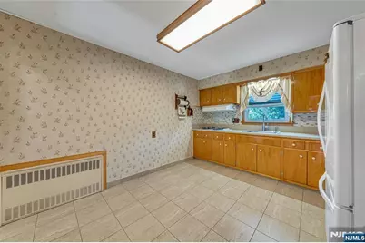 9 Carlen Court, Fairview, NJ 07022 - Photo 25