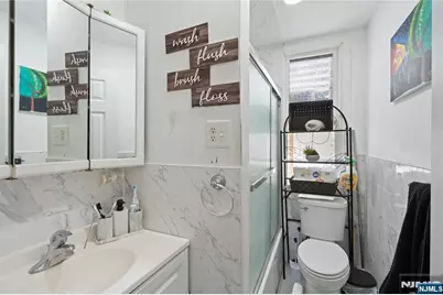 517 Monastery Place, Union City, NJ 07087 - Photo 23