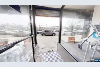 504 Springfield, Newark, NJ 07103 - Photo 5