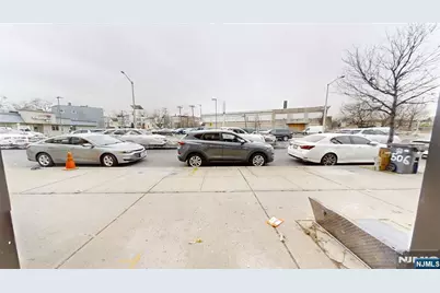 504 Springfield, Newark, NJ 07103 - Photo 3