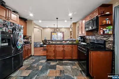 39-41 Richmond Avenue, Paterson, NJ 07502 - Photo 11