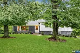 9 Crestview Ct, Montclair, NJ 07042 - Photo 1