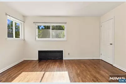 618 Shelton Road, Ridgewood, NJ 07450 - Photo 17