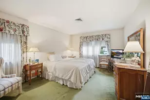1111 Cumbermeade Rd, Fort Lee, NJ 07024 - Photo 23