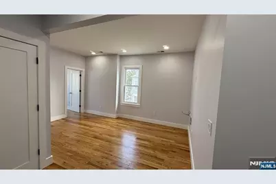 41 Knapp Avenue 2 #2, Clifton, NJ 07011 - Photo 7