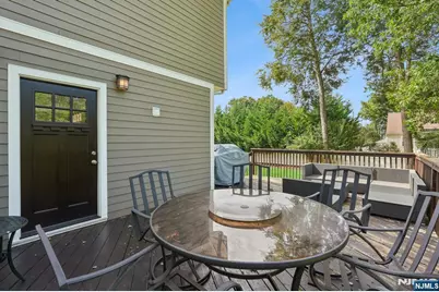 1062 Evergreen Court, New Milford, NJ 07646 - Photo 47