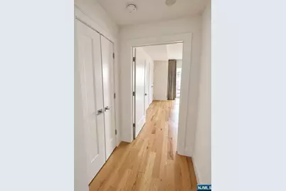 211 Slocum Way A #A, Fort Lee, NJ 07024 - Photo 21