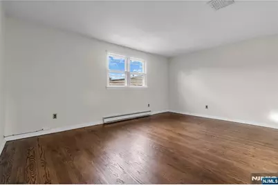 115 Van Riper Avenue 2 #2, Clifton, NJ 07011 - Photo 7