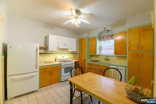 35 E Pierrepont Ave, Rutherford, NJ 07070 - Photo 11