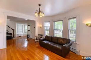 35 E Pierrepont Ave, Rutherford, NJ 07070 - Photo 7