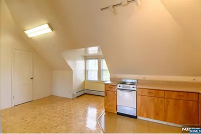 35 E Pierrepont Avenue, Rutherford, NJ 07070 - Photo 27