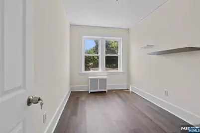 60-62 Elmwood Avenue, Montclair, NJ 07042 - Photo 9