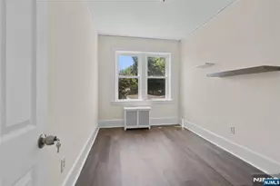 60-62 Elmwood Ave, Montclair, NJ 07042 - Photo 9