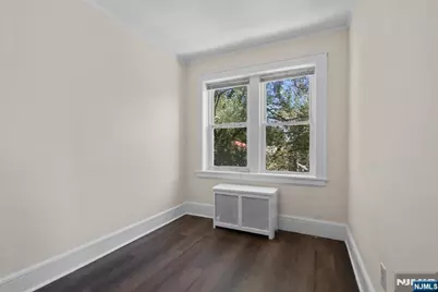 60-62 Elmwood Avenue, Montclair, NJ 07042 - Photo 11