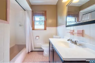 34 Cottage Place, Garfield, NJ 07026 - Photo 21