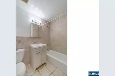 45 Linden Street 9 #9, Hackensack, NJ 07601 - Photo 7